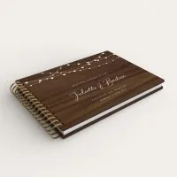 Livre d'or de mariage en bois personnalisé sur noyer avec guirlandes
