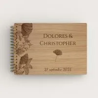 Livre d'or de mariage en bois gravé sur chêne avec ginkgo